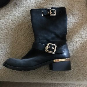 Ankle boots